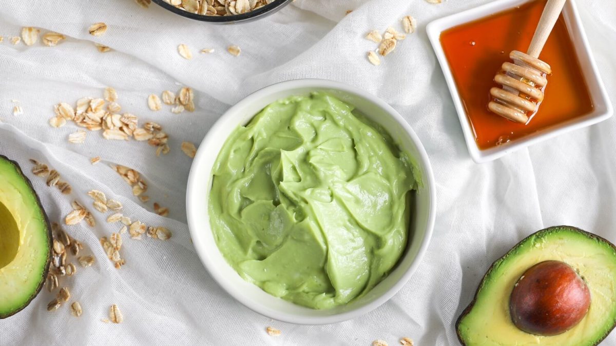 wellheathorganic.com:Winter Skin Care Tips: Follow these easy home remedies to keep your skin moisturized during the winter season.